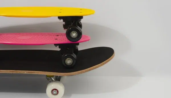 view-skateboard-with-wheels-scaled